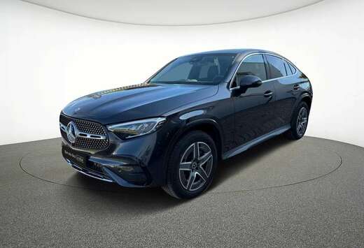 Mercedes-Benz de 4MATIC Coupé AMG Line