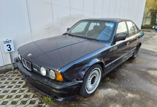 BMW 3.6i Project car / Parts