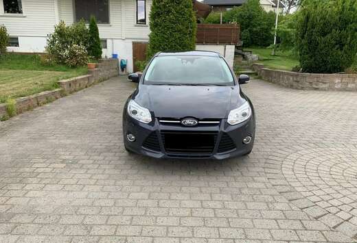 Ford Focus 1.0 EcoBoost ECOnetic Tech. Edition