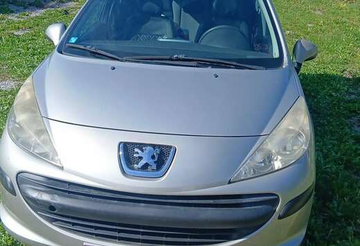 Peugeot 1.4i 16v Trendy