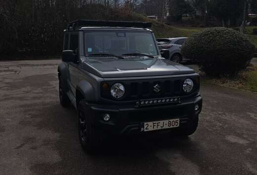 Suzuki Jimny 1.5i 4x4 GLX