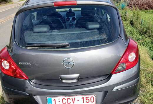 Opel Corsa 1.2i Enjoy 150 Years