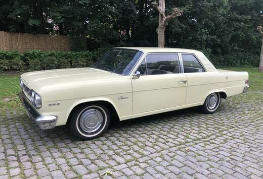 Oldtimer rambler 550 coupé 1965