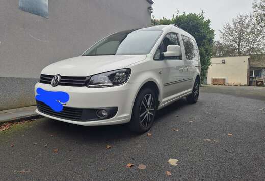 Volkswagen Life 1.2 TSI Edition 30