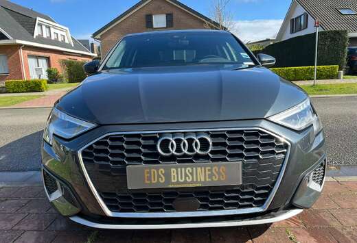 Audi A3 Sportback 30 TFSI Hatchback *première main*