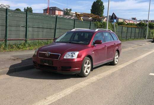 Toyota 1.6i VVT-i 16v Linea Sol