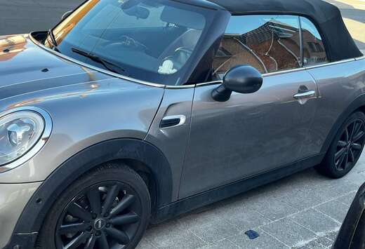 MINI Mini Cabriolet 1.5 D Cooper