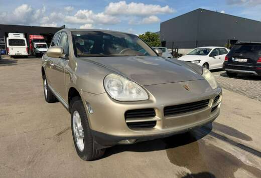 Porsche S (Stock ID 48246)