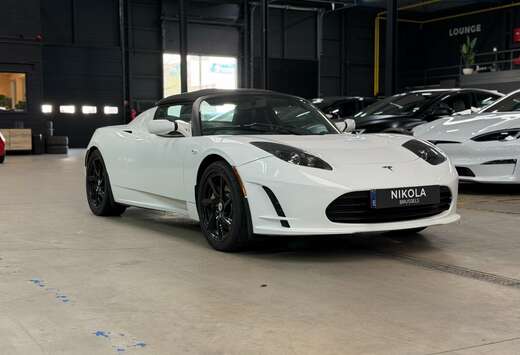 Tesla V2.5 - HEATED SEATS - BROKEN HV BATTERY