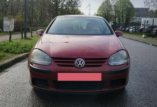 Volkswagen Golf 1.6i 16v FSI Sportline