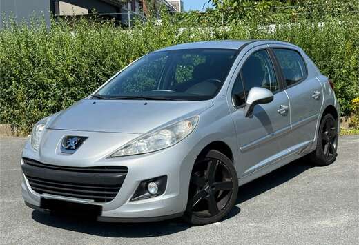 Peugeot 1.4 Benzine *Gekeurd Vvk*