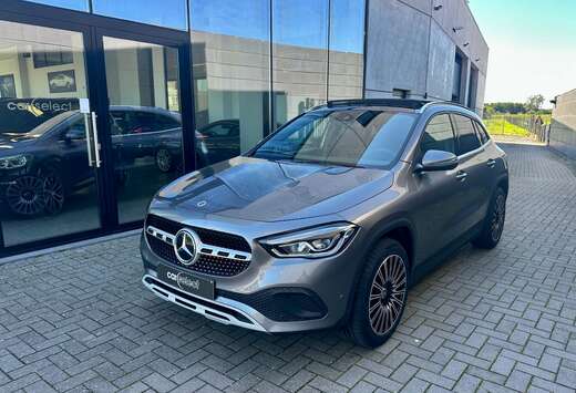 Mercedes-Benz GLA 180  PANO/ALUS19/LED