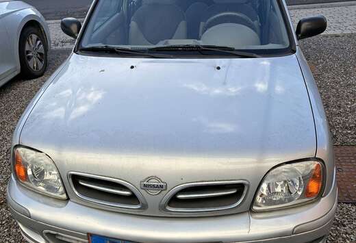 Nissan 1.0i 16v Comfort N-CVT