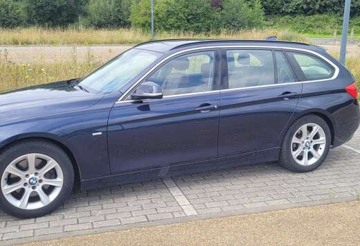 BMW 328i Touring Aut. Luxury Line