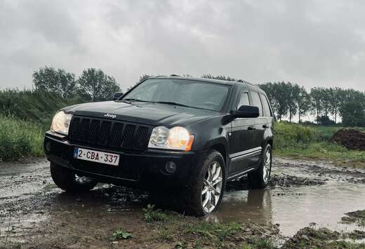 Jeep 5.7i V8 Limited