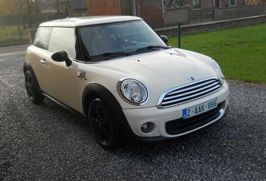 MINI Mini 1.6i 16v One