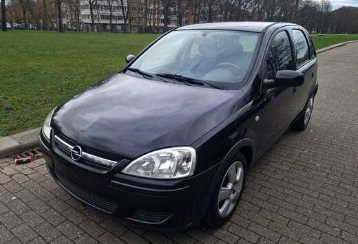 Opel 1.2i XE 16v Cosmo