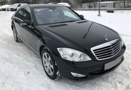 Mercedes-Benz S 320 AUTOMATIC