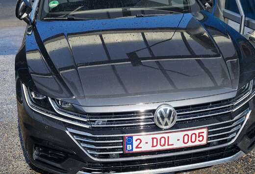 Volkswagen Arteon 2.0 TSI R-Line DSG
