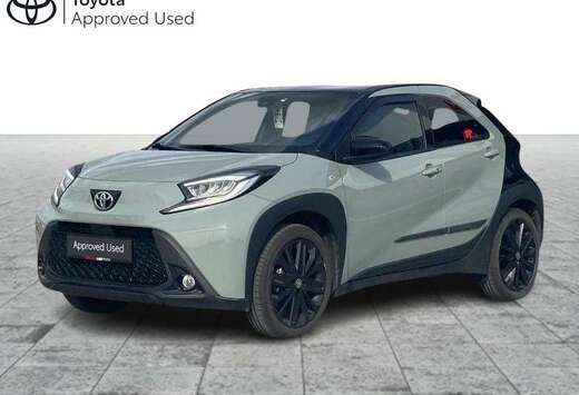 Toyota 1.0L CVT Black Edition