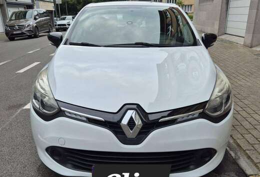 Renault Clio 1.2i Limited