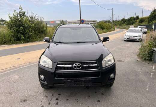 Toyota RAV4 158 VVT-i 4WD Life EXPORT AFRIQUES