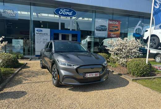 Ford 99 kWh AWD Premium Extended Range