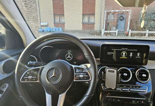 Mercedes-Benz 4Matic 9G-TRONIC AMG Line