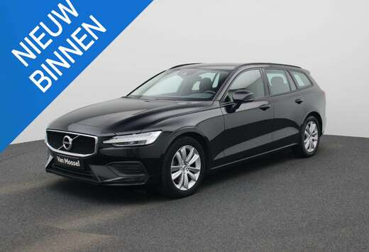 Volvo 2.0 B3 Momentum LED  CAMERA  CARPLAY  NAVI