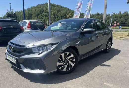 Honda 1.0 i-VTEC Premium Civic 5DR