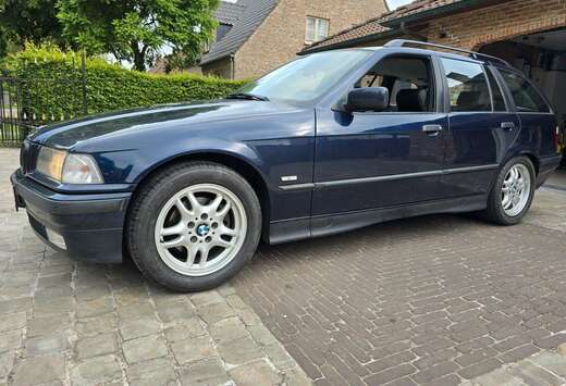 BMW 320i touring