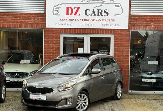 Kia 1.7D 116PK NAVI  BLUETOOTH  7 PLAATSEN  LED