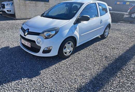 Renault 1.2i LEv 2012 1er propriétaire prêt a immat ...