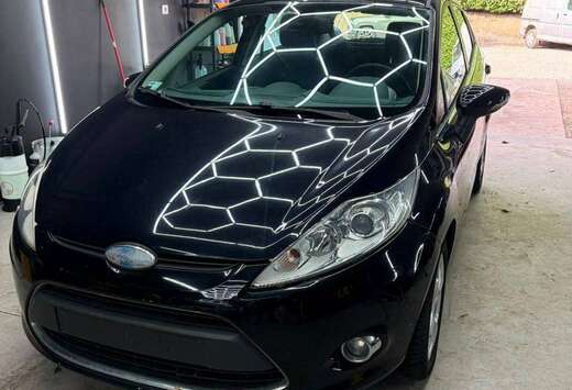 Ford Fiesta 1.4i Ghia