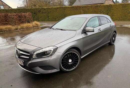 Mercedes-Benz Classe A 180 BlueEFFICIENCY Fascination