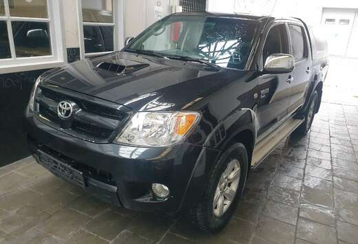 Toyota 2.5 Turbo D-4D 4WD S