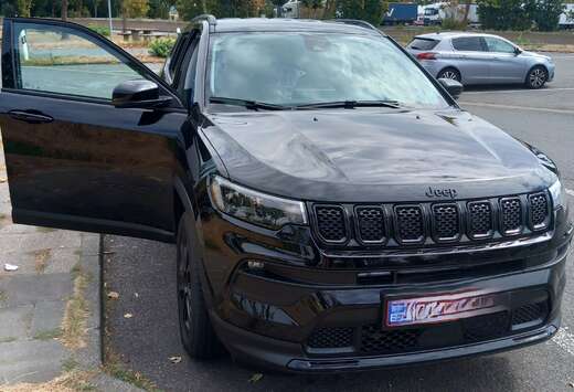 Jeep MHEV MILD HYBRID e-HYBRID MY22-NIGHT EAGLE