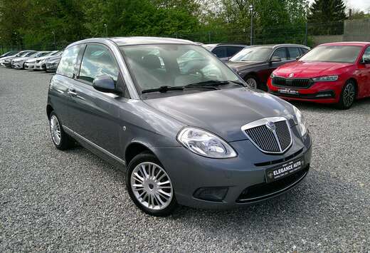 Lancia 1.2i Elefantino Gold