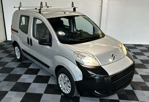 Citroen 1.4i Attraction 5-zitplaatsen