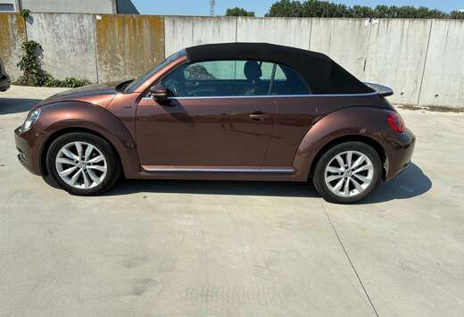 Volkswagen Beetle Cabriolet 1.2 TSI Design BMT