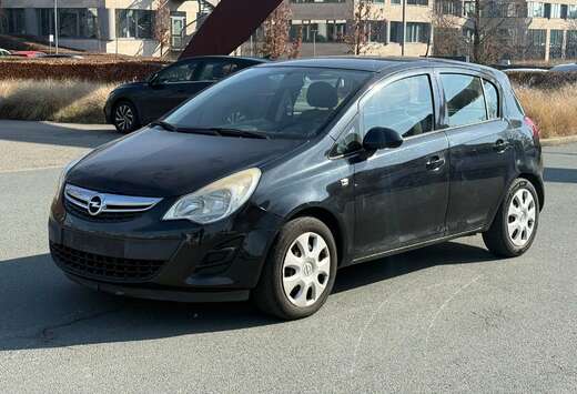 Opel Corsa 1.3 CDTi Cosmo DPF