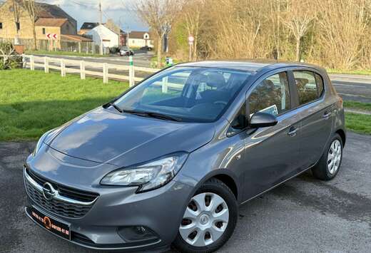 Opel Corsa 1.2i Black Edition