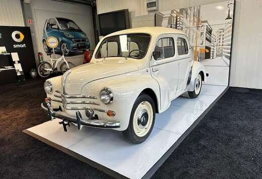 Renault 4 CV