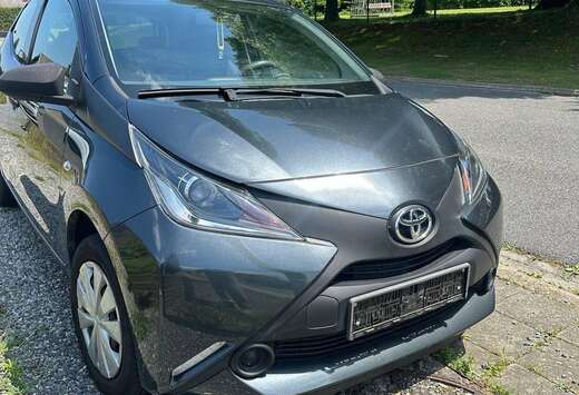 Toyota Aygo 1.0i VVT-i Business