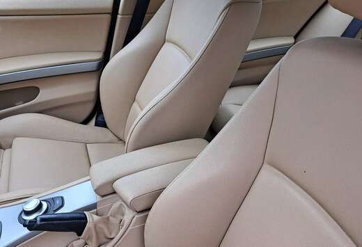 BMW 318i