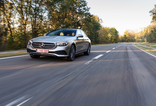 Mercedes-Benz E 300 de : À contre-courant