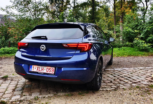 Opel Astra 1.4 Turbo CVT - alles voor het verbruik