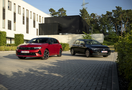 Wie wint PHEV-duel tussen de Opel Astra Hybrid 180 en VW Golf eHybrid?