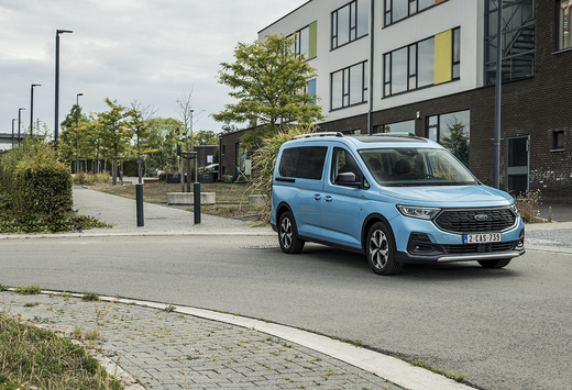 Ford Grand Tourneo Connect 1.5 Ecoboost (2022) - in detail