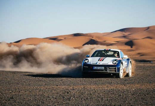 Porsche 911 Dakar (2023) – Reine du désert